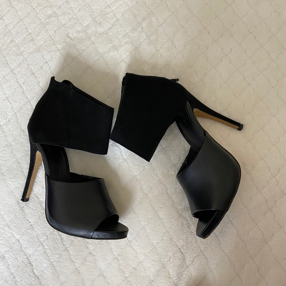 Black heels